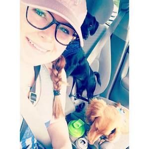 Meet your Posher, Kayla